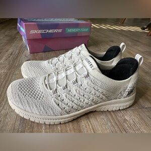 Skechers Light Gray Knit Sneakers